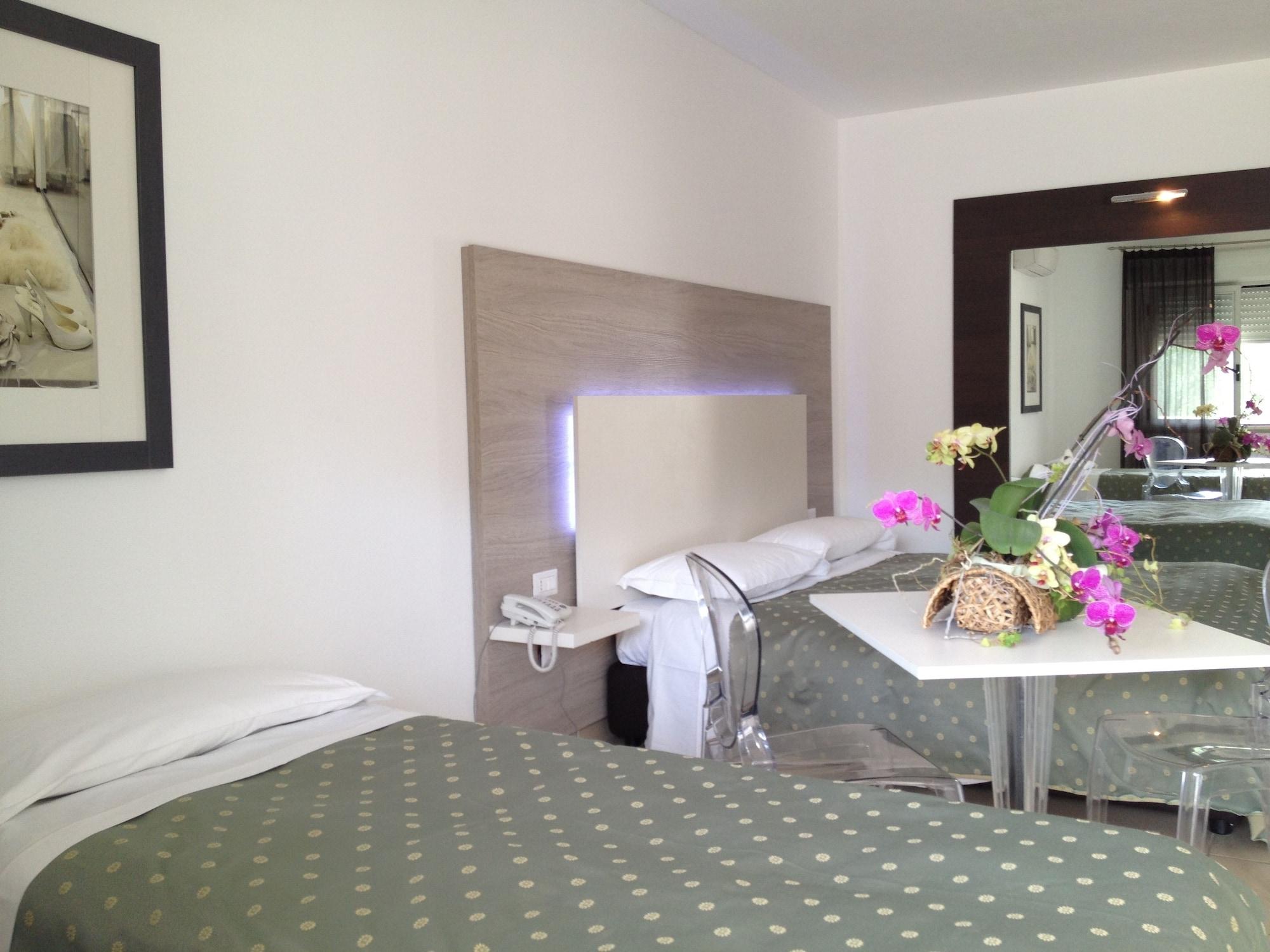 Hotel Ambrosio La Corte 올비아 외부 사진
