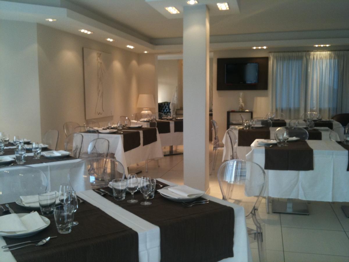 Hotel Ambrosio La Corte 올비아 외부 사진