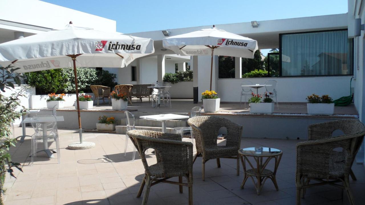 Hotel Ambrosio La Corte 올비아 외부 사진